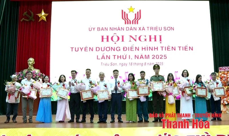 Xã Triệu Sơn tuyên dương điển hình tiên tiến trong phong trào thi đua yêu nước, giai đoạn 2020 - 2025