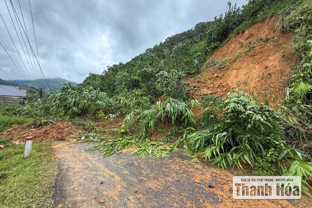 Nhiều điểm sạt lở nghiêm trọng trên Quốc lộ 47, tạm thời chia cắt xã Yên Nhân