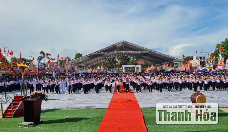 Khai mạc hội trại truyền thống thanh thiếu nhi phường Ngọc Sơn