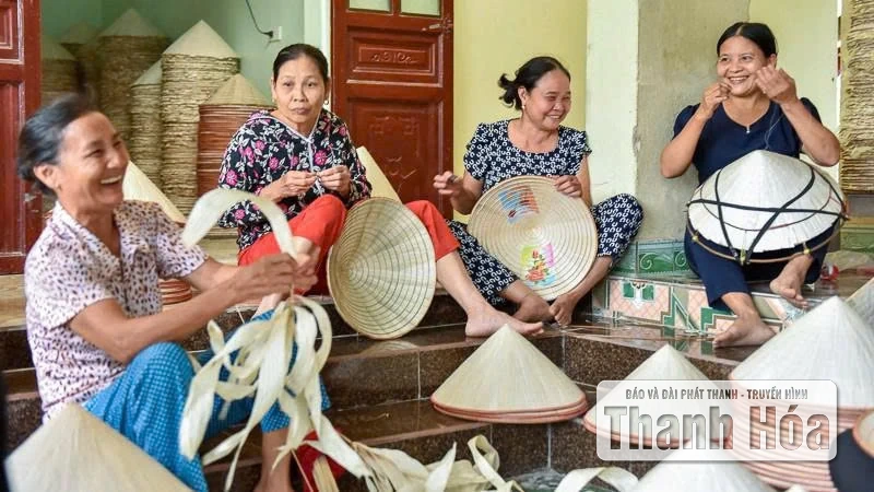 Tạo việc làm, mang lại niềm vui tuổi xế chiều
