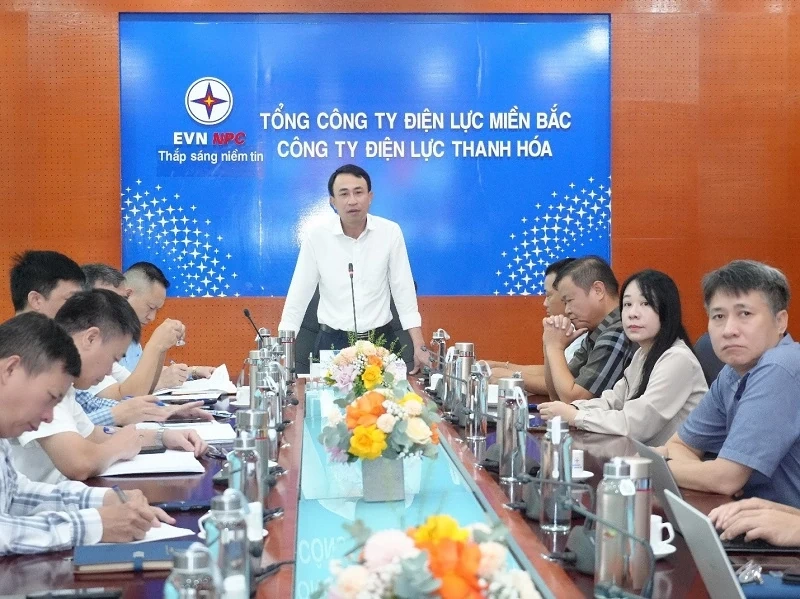 Ghi nhận nỗ lực khắc phục hậu quả bão số 5 của Công ty Điện lực Thanh Hóa