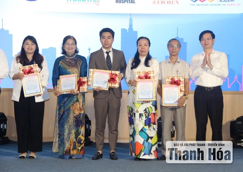 Chương trình hướng nghiệp và tư vấn giới thiệu việc làm năm 2025