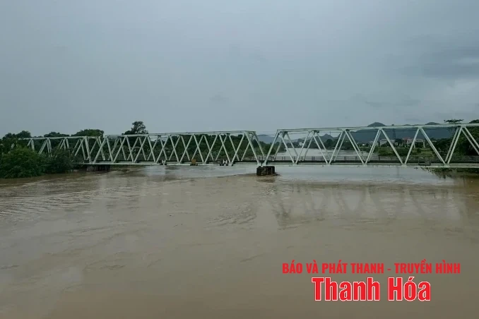 Phát lệnh báo động I trên sông Lèn