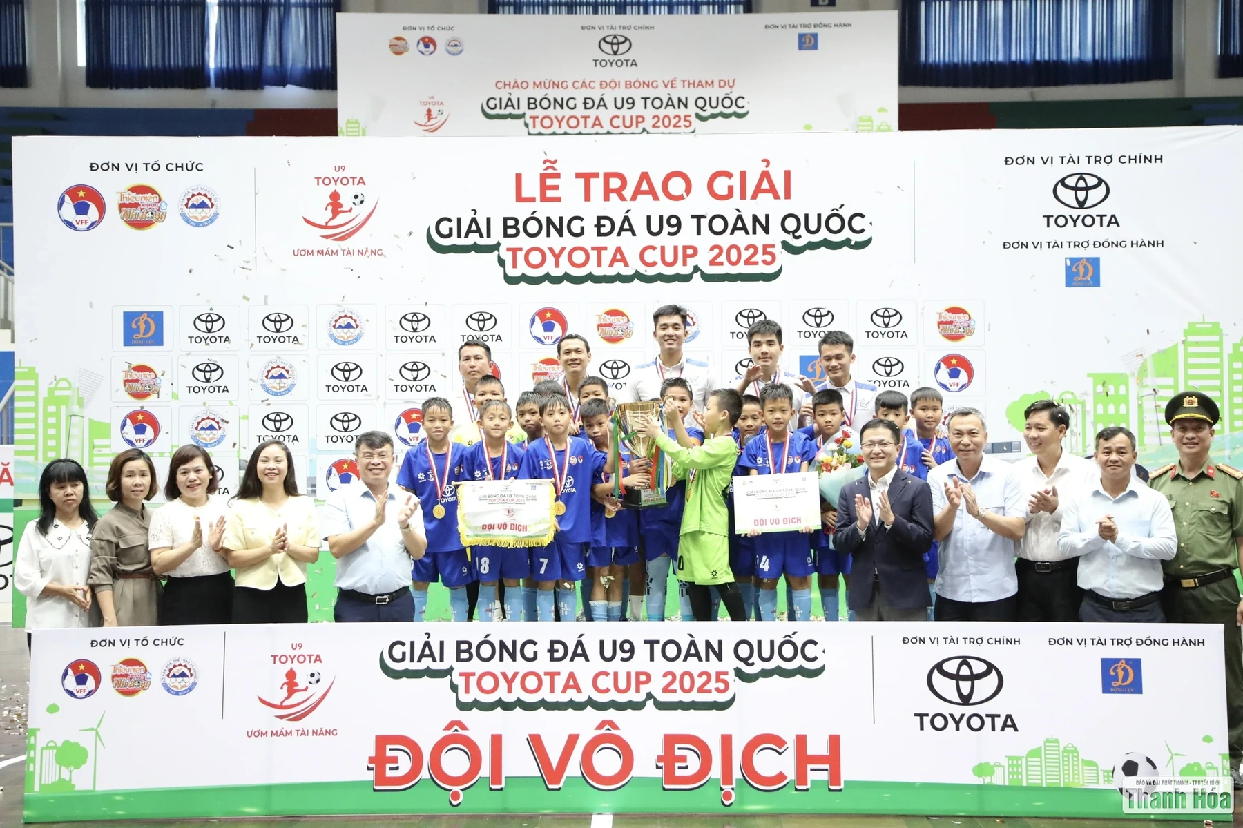 Đội U9 Việt Hùng Thanh Hoá: Thành công không chỉ nằm ở chiếc cúp vô địch