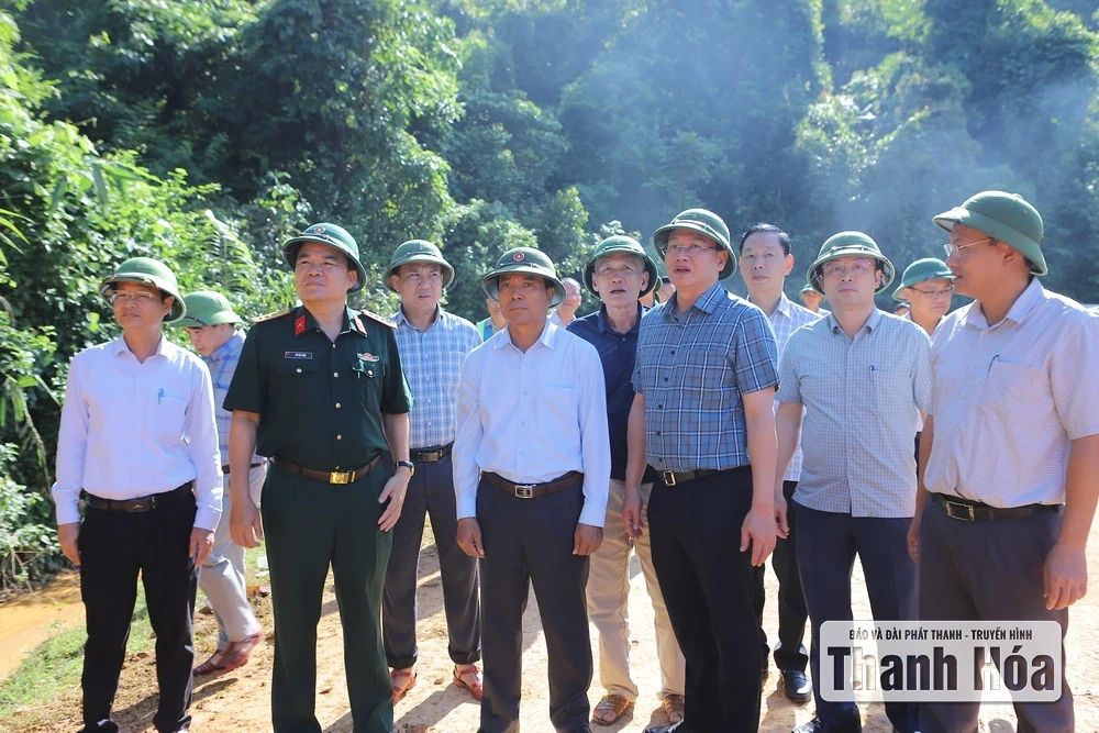 Bí thư Tỉnh ủy Nguyễn Doãn Anh kiểm tra công tác khắc phục hậu quả bão lũ và chuẩn bị năm học mới tại 2 xã Yên Nhân, Bát Mọt