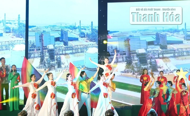 Tổng duyệt Chương trình nghệ thuật chào mừng 80 năm Cách mạng Tháng Tám và Quốc khánh 2/9