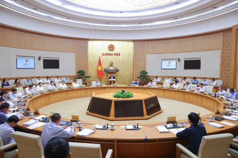 Thủ tướng: Kiên định mục tiêu tăng trưởng cao nhưng bền vững, ổn định và phát triển