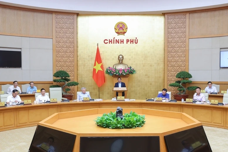 Thủ tướng: Kiên định mục tiêu tăng trưởng cao nhưng bền vững, ổn định và phát triển