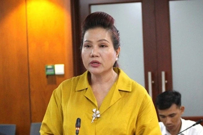 Cựu Tổng giám đốc vàng SJC qua mặt giám sát NHNN, 56 lần dập vàng miếng lậu