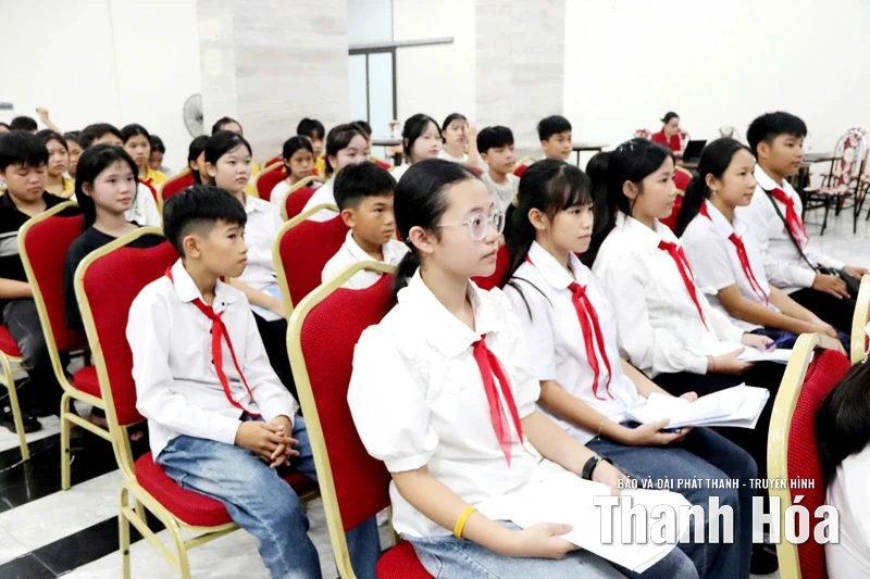 Bồi dưỡng kiến thức, kỹ năng cho 390 thành viên Câu lạc bộ “Thủ lĩnh của sự thay đổi”