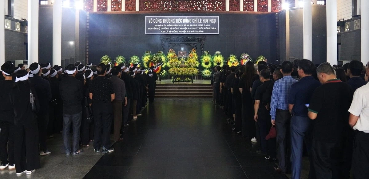Tiễn đưa nguyên Bộ trưởng Lê Huy Ngọ về cõi vĩnh hằng