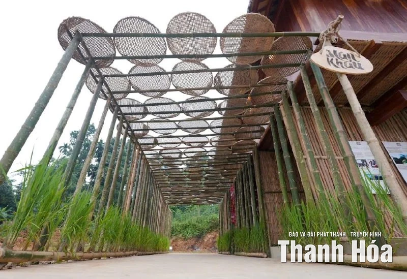 Đặc sắc không gian Triển lãm cộng đồng “Man Kháu”