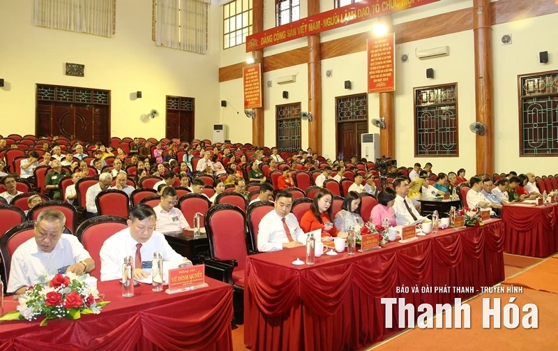 Đổi mới phương thức hoạt động của MTTQ, quyết tâm xây dựng xã Hà Trung đạt chuẩn NTM nâng cao