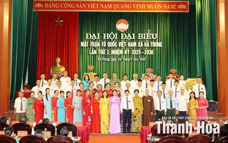 Đổi mới phương thức hoạt động của MTTQ, quyết tâm xây dựng xã Hà Trung đạt chuẩn NTM nâng cao