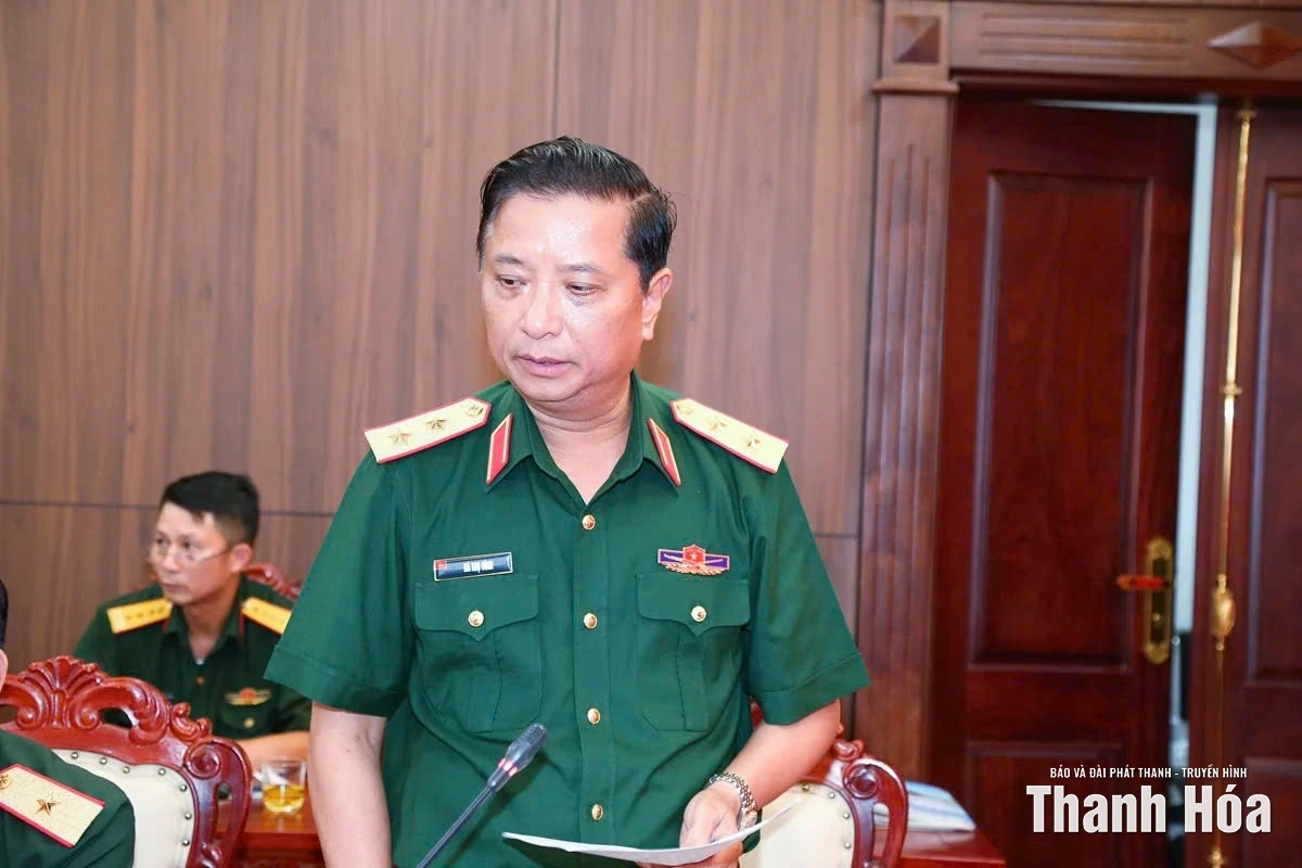 Đoàn công tác Bộ Quốc phòng kiểm tra công tác ứng phó với bão số 10 tại Thanh Hóa
