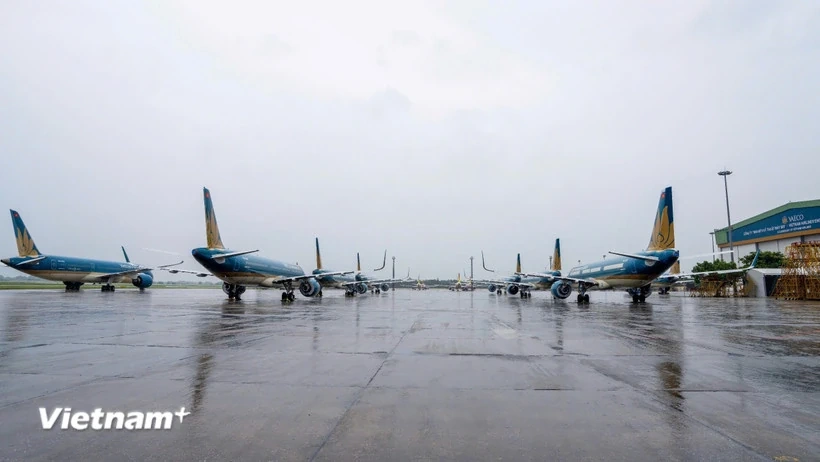 Ứng phó bão số 9: Vietnam Airlines tiếp tục điều chỉnh lịch khai thác lần 3