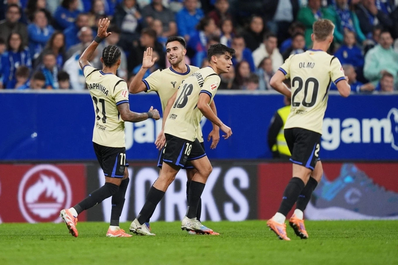 Đình Trọng rộng cửa trở lại tuyển Việt Nam; Barca bám sát Real Madrid