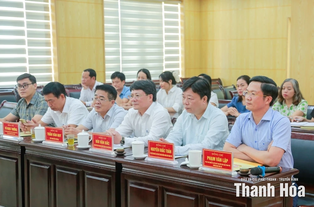 Thành phố Hải Phòng ủng hộ tỉnh Thanh Hóa khắc phục hậu quả bão số 10