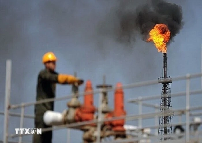 EU khôi phục lệnh trừng phạt hạt nhân đối với Iran sau gần một thập kỷ