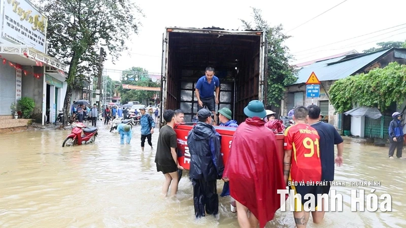 Xã Bá Thước khắc phục hậu quả bão số 10