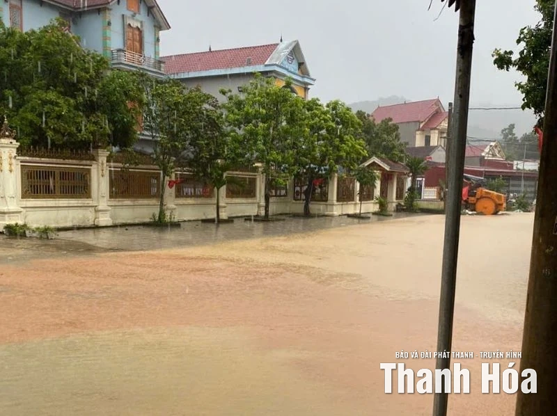Các địa phương thực hiện di dời người dân tới nơi an toàn