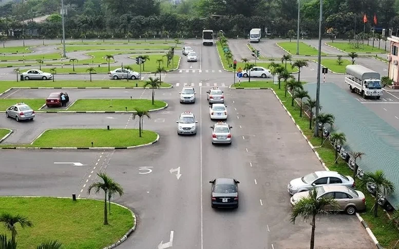 Đề xuất mức phí sát hạch lái xe mới