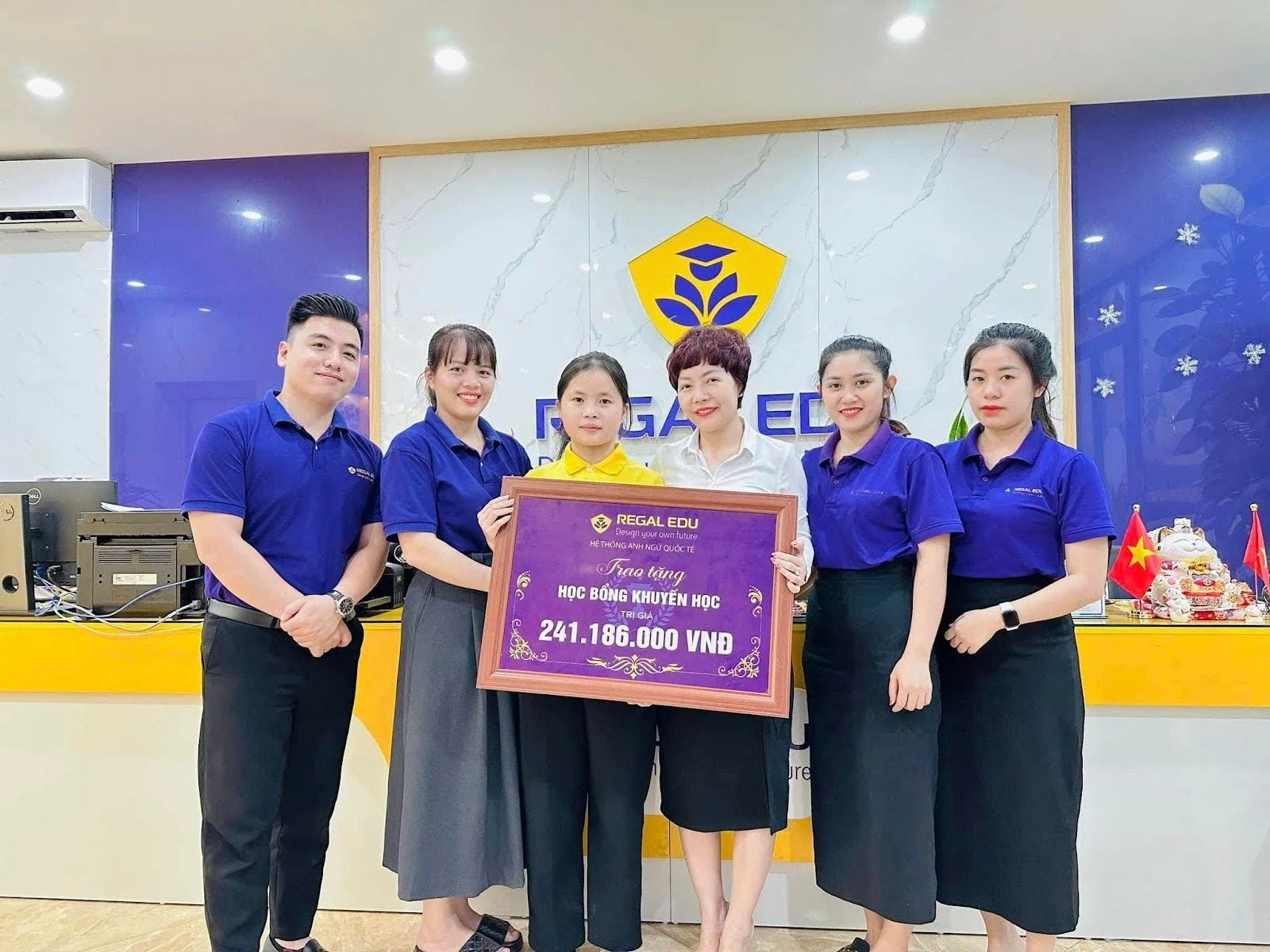 Regal Edu - Hành trình lan tỏa tri thức và yêu thương tại Bắc Trung bộ