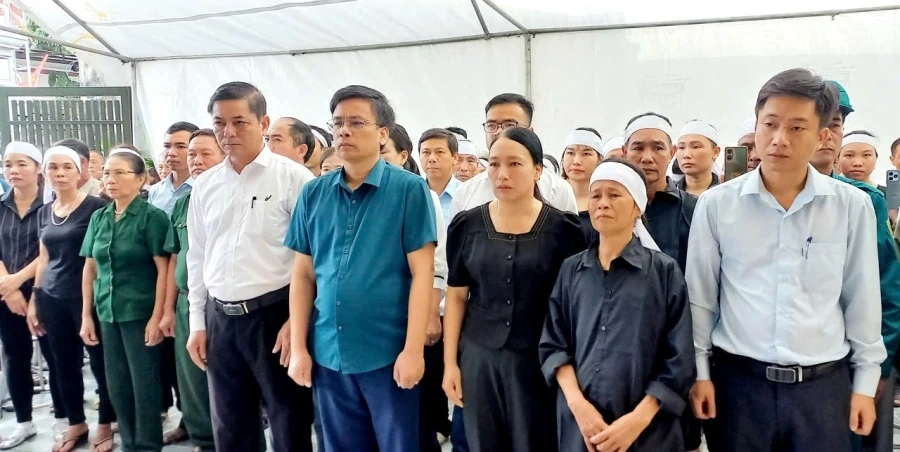 Xã Định Tân tổ chức Lễ truy điệu và an táng hài cốt liệt sĩ Phạm Văn Dưỡng