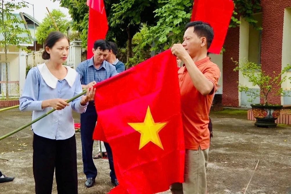 Đồng bào vùng cao hướng về Đại hội Đảng bộ tỉnh