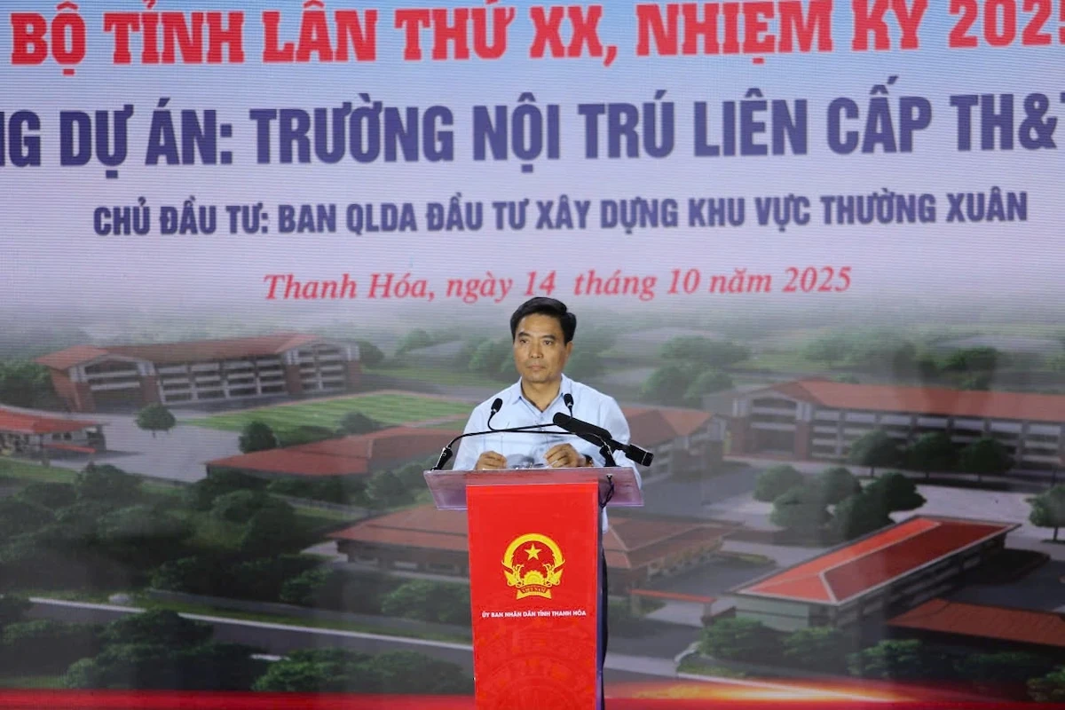 Thủ tướng Chính phủ Phạm Minh Chính dự lễ khởi công Trường nội trú liên cấp Tiểu học và THCS Bát Mọt