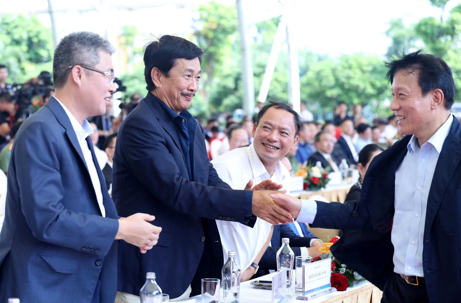 Tổng Bí thư Tô Lâm dự lễ khởi công xây dựng sân vận động hiện đại nhất Việt Nam