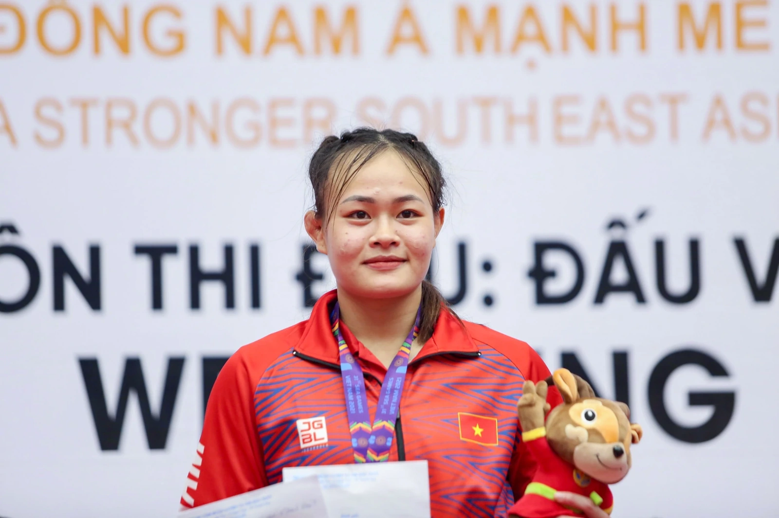 Đặng Thị Linh - “Nữ chiến binh thép” của Vật Thanh Hóa