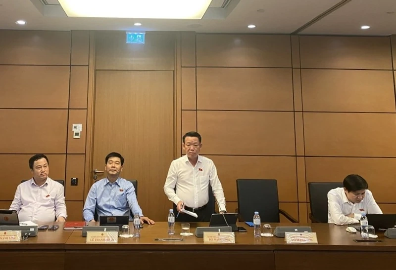 Đoàn ĐBQH Thanh Hóa đóng góp ý kiến vào các báo cáo trình kỳ họp thứ 10, Quốc hội khoá XV