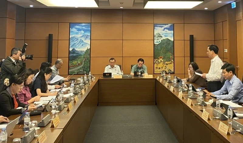 Đoàn ĐBQH Thanh Hóa tham gia góp ý dự án Luật Phá sản (sửa đổi), Luật Bảo hiểm tiền gửi (sửa đổi)