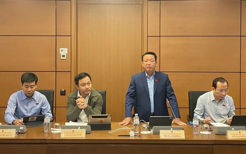 Đoàn ĐBQH Thanh Hóa tham gia góp ý dự án Luật Phá sản (sửa đổi), Luật Bảo hiểm tiền gửi (sửa đổi)