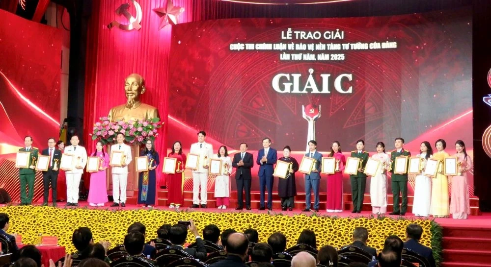 Thanh Hóa đoạt Giải “Tập thể xuất sắc” và 4 giải tại Cuộc thi chính luận về bảo vệ nền tảng tư tưởng của Đảng lần thứ 5, năm 2025