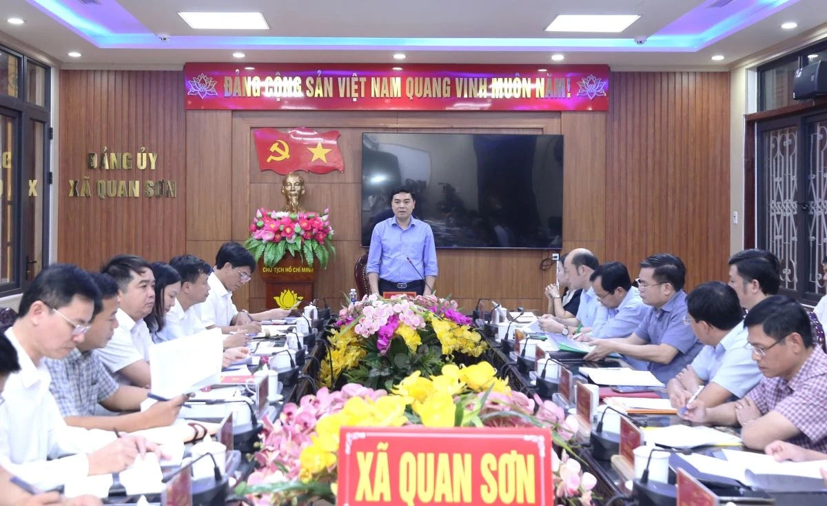 Chủ tịch UBND tỉnh Nguyễn Hoài Anh làm việc với các xã thuộc vùng huyện Quan Sơn cũ