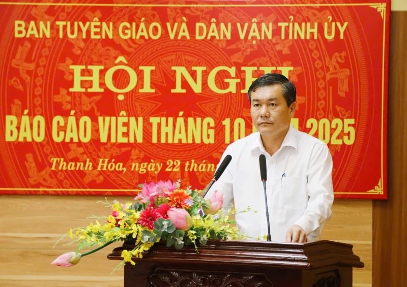 Ban Tuyên giáo và Dân vận Tỉnh ủy tổ chức hội nghị báo cáo viên tháng 10/2025