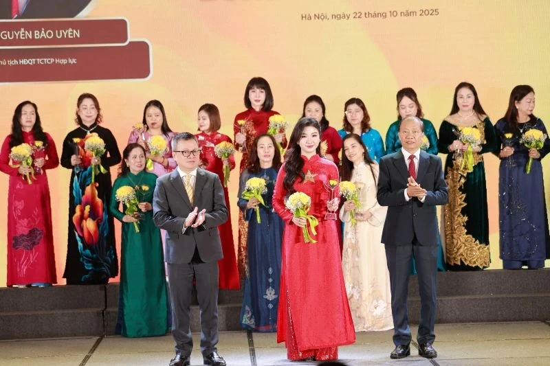 Thanh Hóa có 2 nữ doanh nhân đạt danh hiệu Bông Hồng Vàng năm 2025