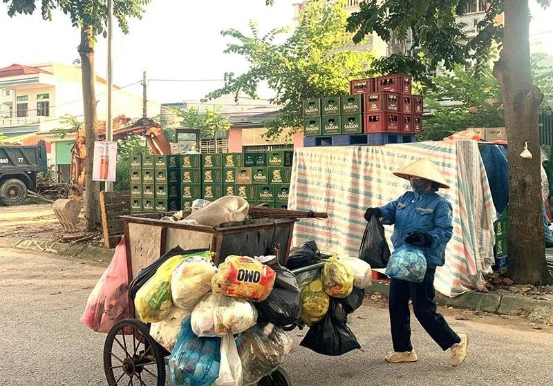 Phân loại rác tại nguồn: Vì sao vẫn khó?
