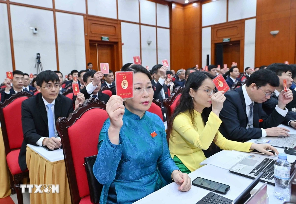 Kết luận của Bộ Chính trị, Ban Bí thư về công tác đại hội đảng bộ trực thuộc Trung ương