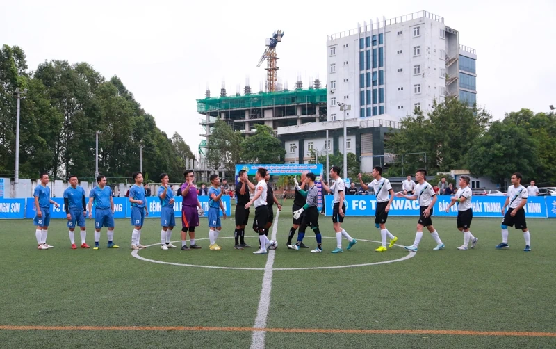 Đội bóng Bệnh viện Đa khoa tỉnh vô địch Giải bóng đá 7 người các Sở, ban, ngành tỉnh Thanh Hóa