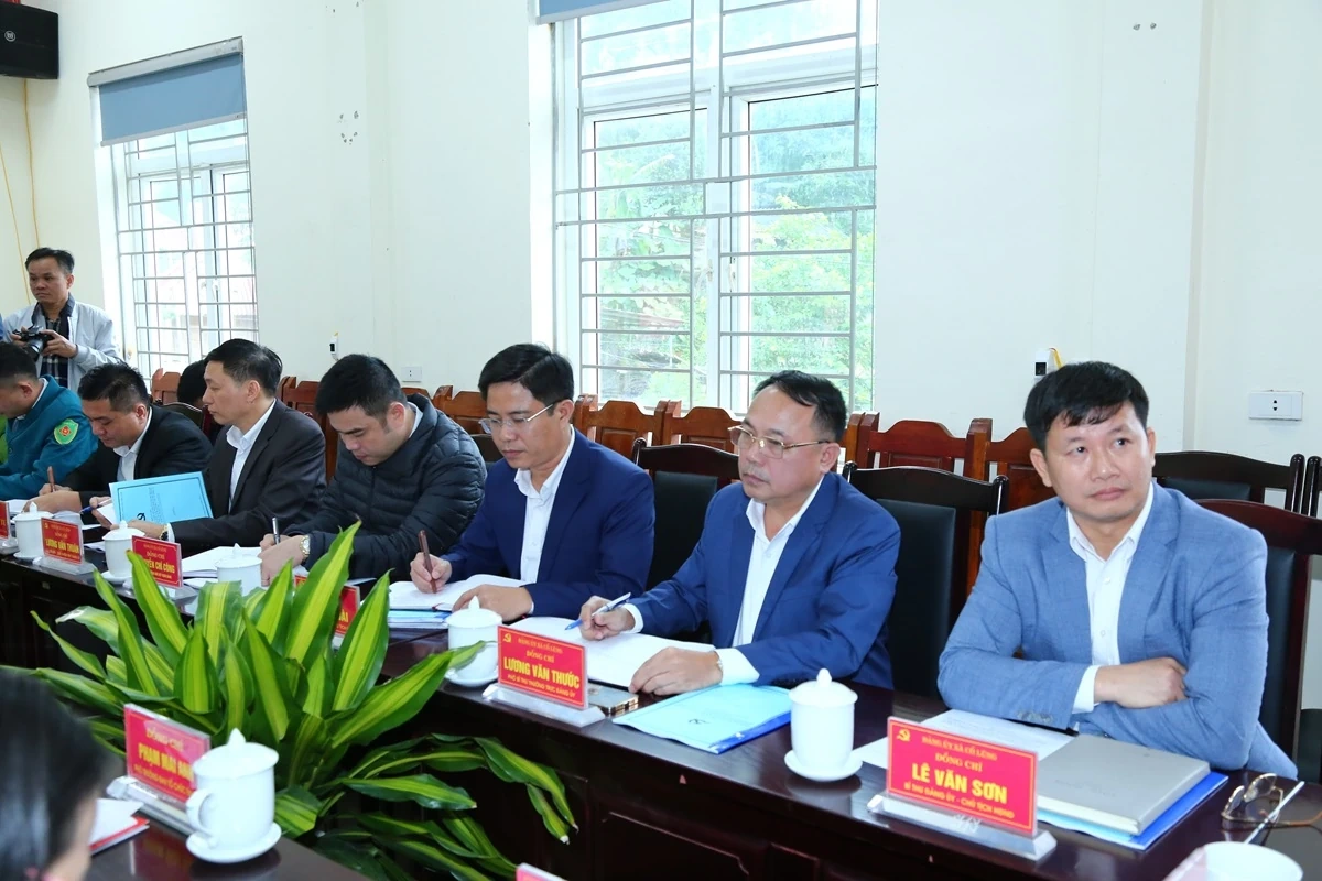 Phó Bí thư Thường trực Tỉnh ủy Nguyễn Hồng Phong thăm, làm việc tại xã Cổ Lũng