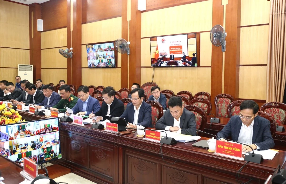 Tiếp tục đẩy mạnh giải ngân vốn đầu tư công năm 2025, bảo đảm hoàn thành mục tiêu, kế hoạch đề ra