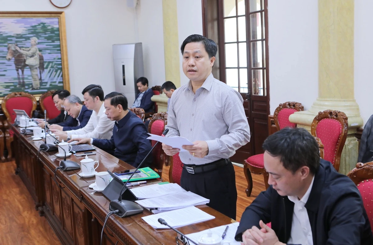 Ban Thường vụ Tỉnh ủy thống nhất nhiều nội dung quan trọng do Ban Thường vụ Đảng ủy UBND tỉnh trình