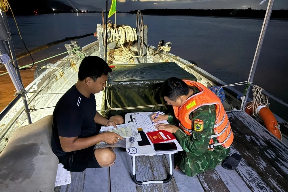 Thực hiện tháng cao điểm quyết liệt chống khai thác IUU