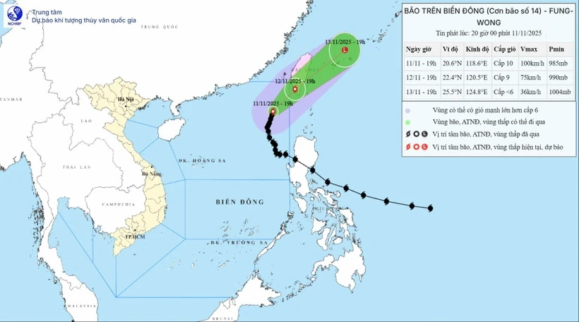 Bão số 14 giảm cường độ, sức gió vùng gần tâm bão giật cấp 12