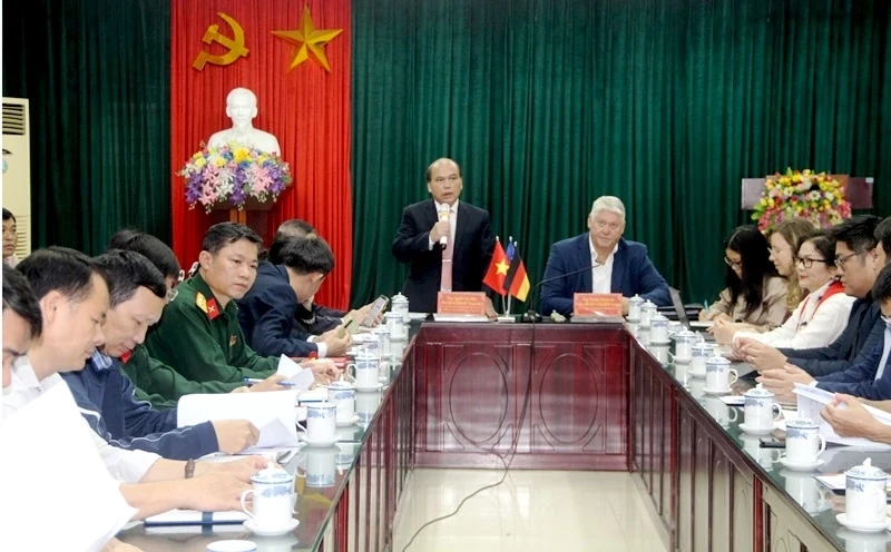 Thúc đẩy hợp tác đào tạo nhân lực giữa tỉnh Thanh Hóa với Phòng Thủ công nghiệp Erfurt (Đức)