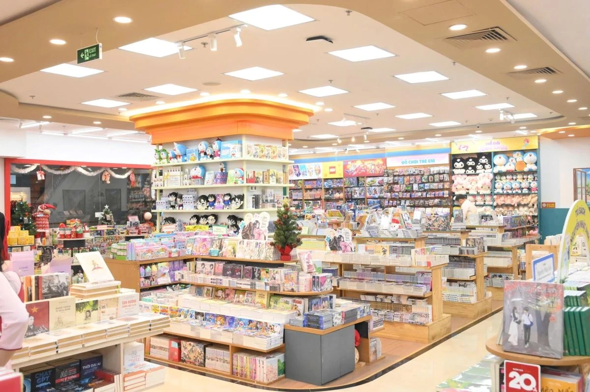 Khai trương Nhà sách FAHASA Lam Sơn