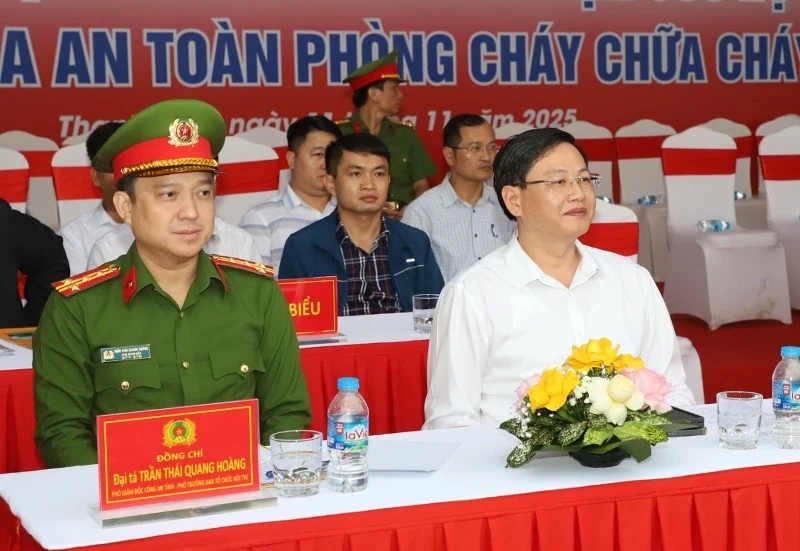 Hơn 200 thành viên Tổ liên gia an toàn PCCC tham gia hội thi nghiệp vụ